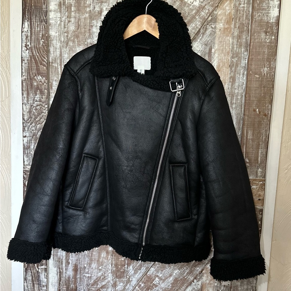 Women's H&M Black Shearling Jacket size M - Picture 6 of 15
